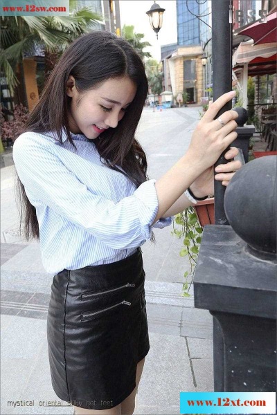 <!-- 标题采集开始 -->女主播户外丝足特刊(50P)<!-- 标题采集结束 -->