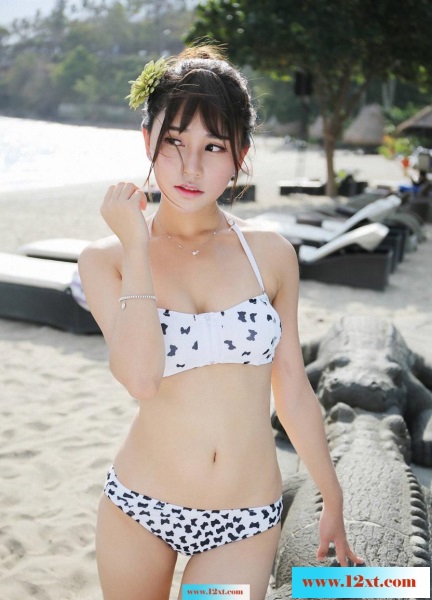 <!-- 标题采集开始 -->人如其名玲珑美眉(50P)<!-- 标题采集结束 -->