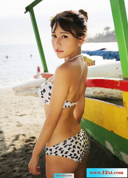 <!-- 标题采集开始 -->人如其名玲珑美眉(50P)<!-- 标题采集结束 -->