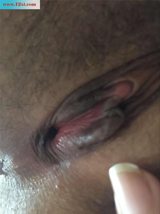 <!-- 标题采集开始 -->老婆卖力的坐上来，白臀对着我，轻轻的扭动(<!-- 标题采集结束 -->