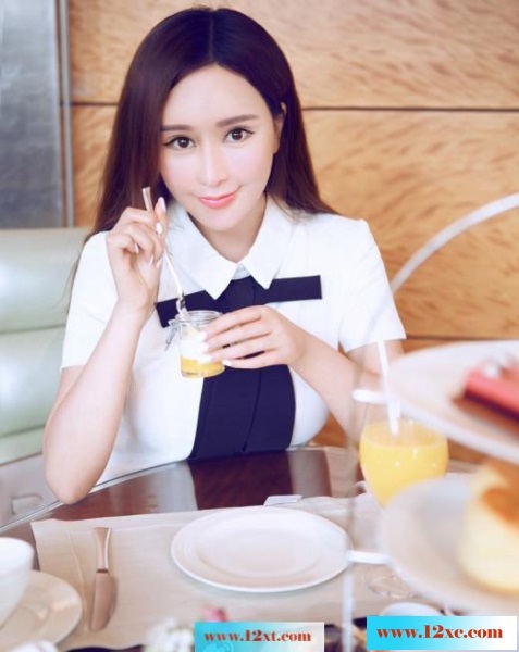 <!-- 标题采集开始 -->丰乳翘臀娇嫩如水身姿惹火撩人(18P)<!-- 标题采集结束 -->