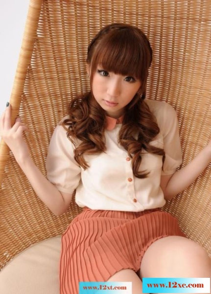 <!-- 标题采集开始 -->百褶短裙粉嫩女生(13p)<!-- 标题采集结束 -->