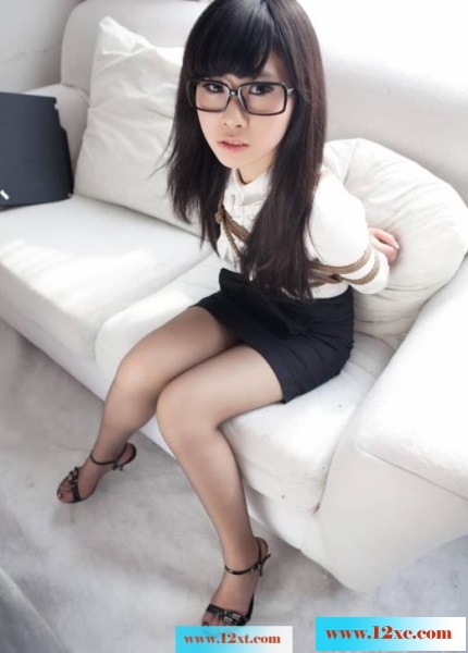 <!-- 标题采集开始 -->被绑架的小嫩模快去救救她吧(16p)<!-- 标题采集结束 -->