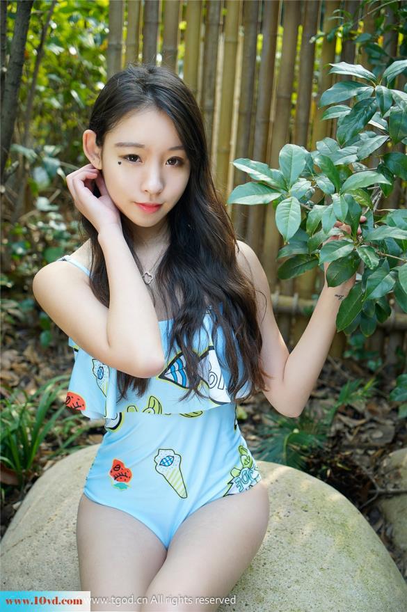 <!-- 标题采集开始 -->冬日泡温泉的可爱小美妞【15P】<!-- 标题采集结束 -->