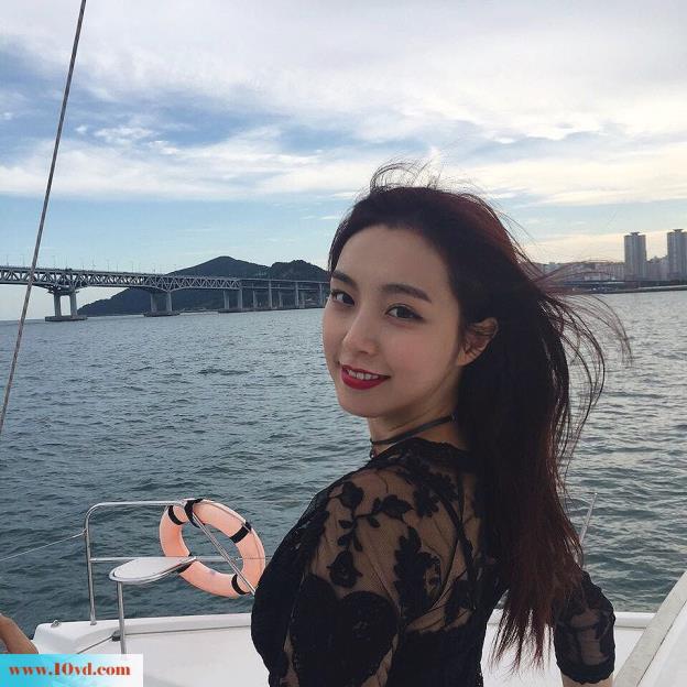 <!-- 标题采集开始 -->多情时尚韩国靓丽美女【17P】<!-- 标题采集结束 -->