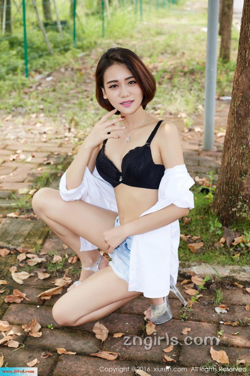 <!-- 标题采集开始 -->干练女脱掉外衣也是很诱人的【12P】<!-- 标题采集结束 -->
