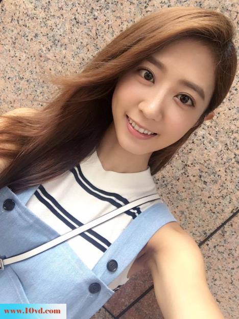 <!-- 标题采集开始 -->涵韵台湾清纯靓丽女人【14P】<!-- 标题采集结束 -->