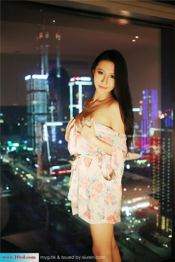 <!-- 标题采集开始 -->豪宅华贵性感大美女【10P】<!-- 标题采集结束 -->