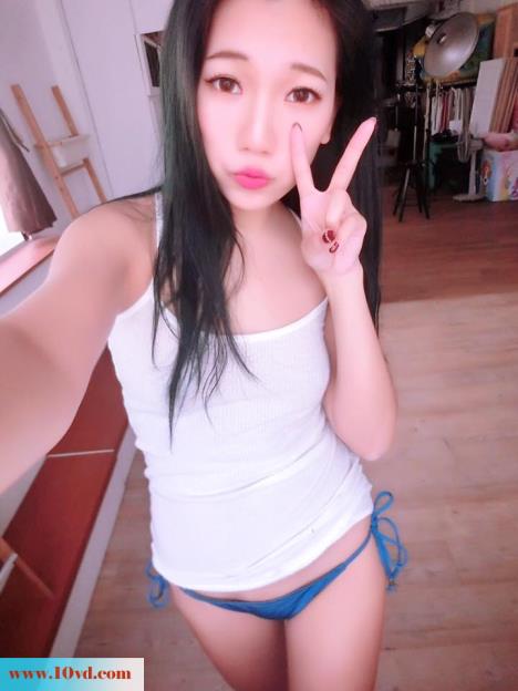 <!-- 标题采集开始 -->台湾惹火性感苗条美妞【16P】<!-- 标题采集结束 -->
