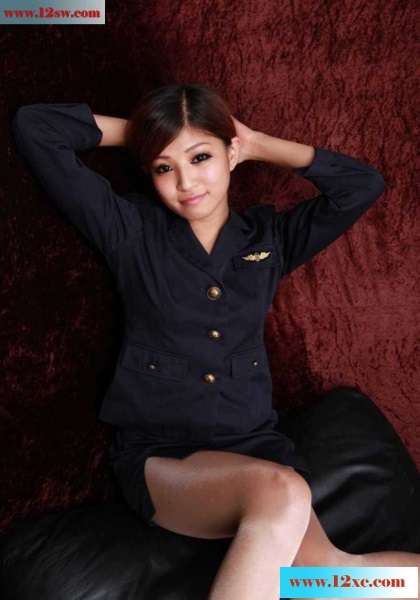 <!-- 标题采集开始 -->空姐制服棚拍美腿(16p)<!-- 标题采集结束 -->