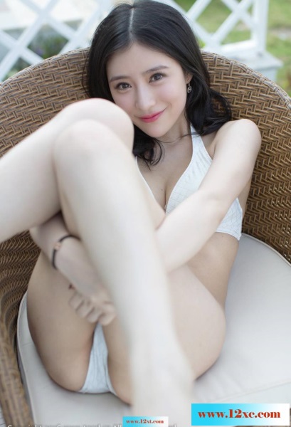 <!-- 标题采集开始 -->温暖如春的旅拍(40P)<!-- 标题采集结束 -->