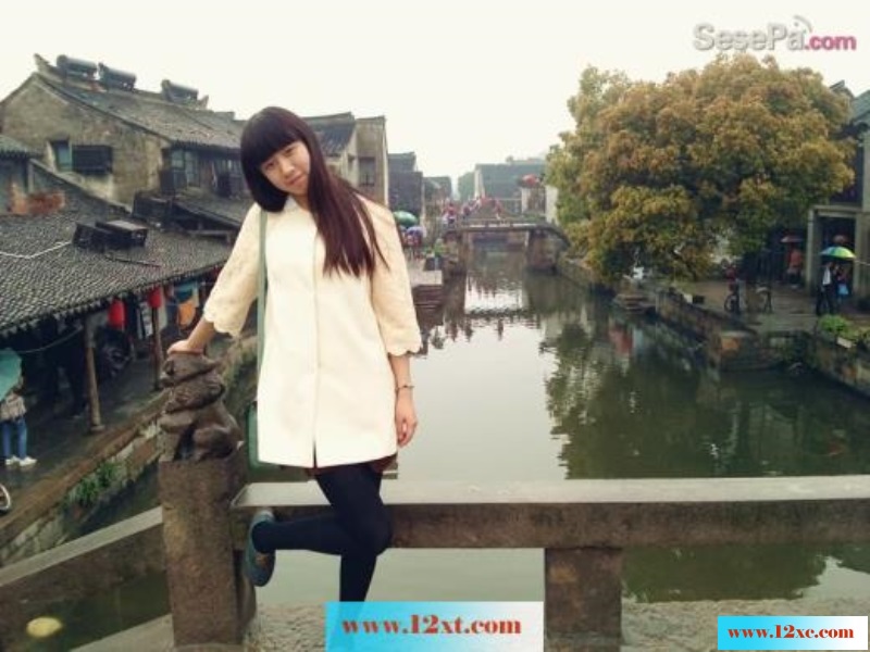 <!-- 标题采集开始 -->喜欢穿厚丝袜的小欲女街景生活照(13p)<!-- 标题采集结束 -->