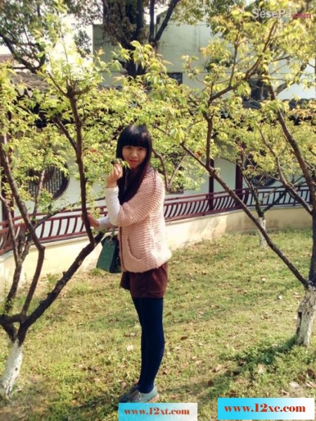<!-- 标题采集开始 -->喜欢穿厚丝袜的小欲女街景生活照(13p)<!-- 标题采集结束 -->
