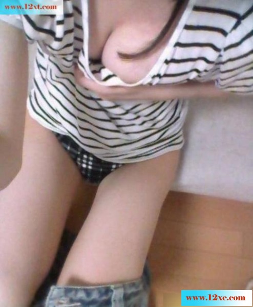 <!-- 标题采集开始 -->老板的小秘终于让我搞定了(15P)<!-- 标题采集结束 -->