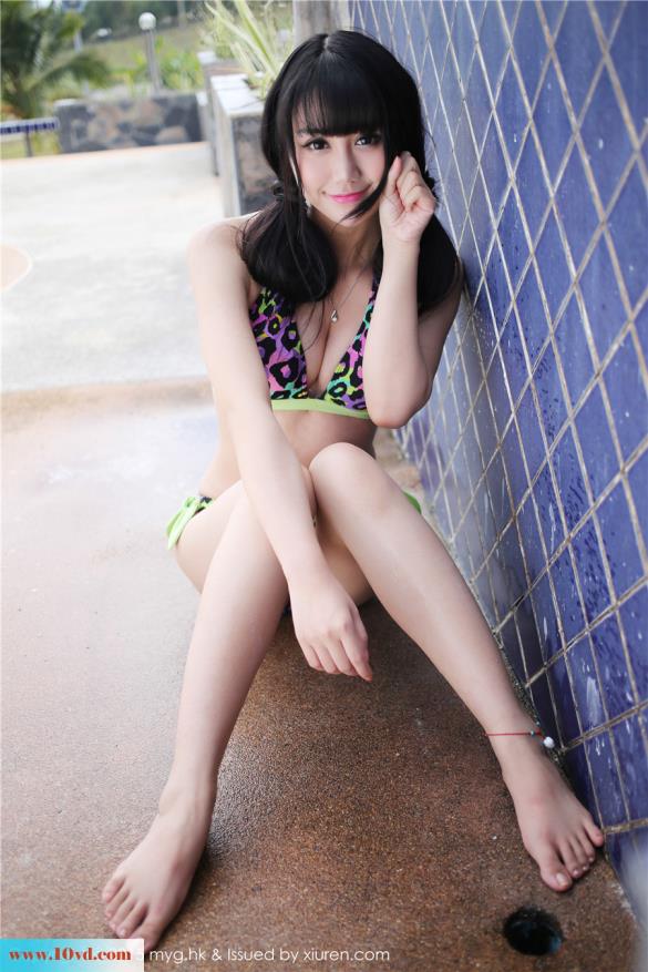 <!-- 标题采集开始 -->七彩比基尼美女青儿【10P】<!-- 标题采集结束 -->