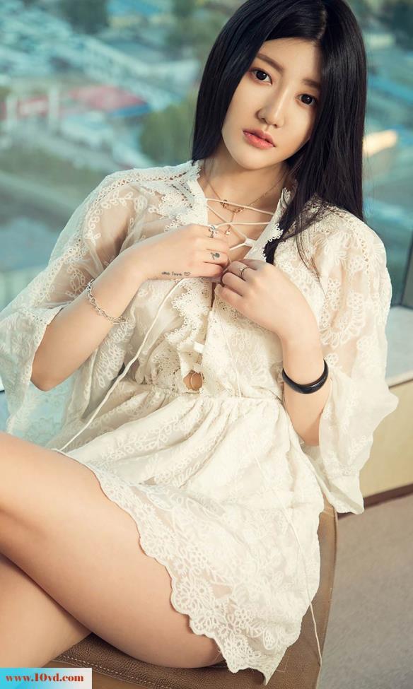 <!-- 标题采集开始 -->清高白纯美女居性感秀【10P】<!-- 标题采集结束 -->