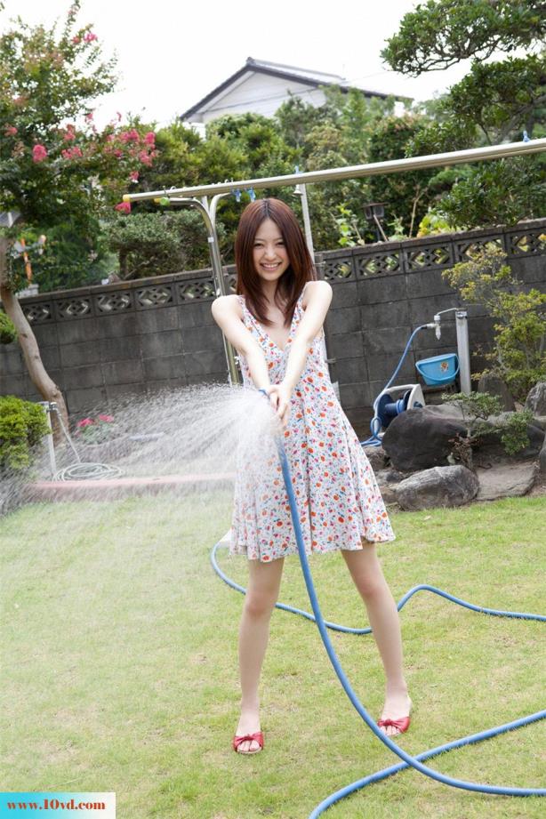 <!-- 标题采集开始 -->清爽吊带裙日本清纯美女(18P)<!-- 标题采集结束 -->