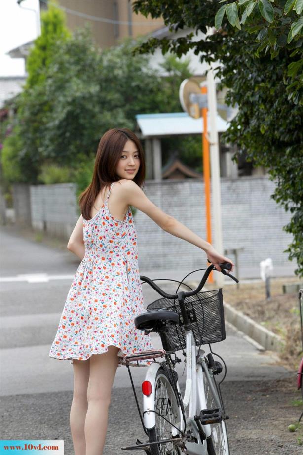 <!-- 标题采集开始 -->清爽吊带裙日本清纯美女(18P)<!-- 标题采集结束 -->