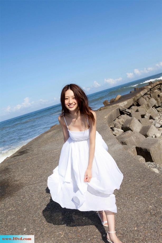 <!-- 标题采集开始 -->清爽吊带裙日本清纯美女(18P)<!-- 标题采集结束 -->