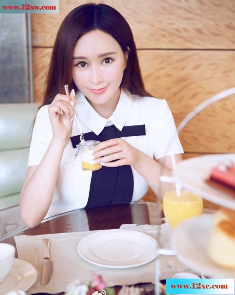 <!-- 标题采集开始 -->丰乳翘臀娇嫩如水身姿惹火撩人(18P)<!-- 标题采集结束 -->