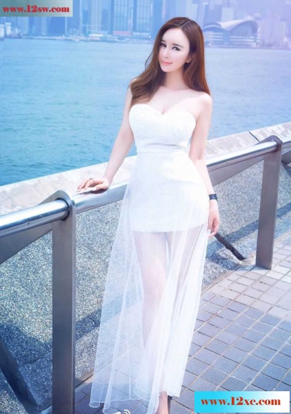 <!-- 标题采集开始 -->丰乳翘臀娇嫩如水身姿惹火撩人(18P)<!-- 标题采集结束 -->