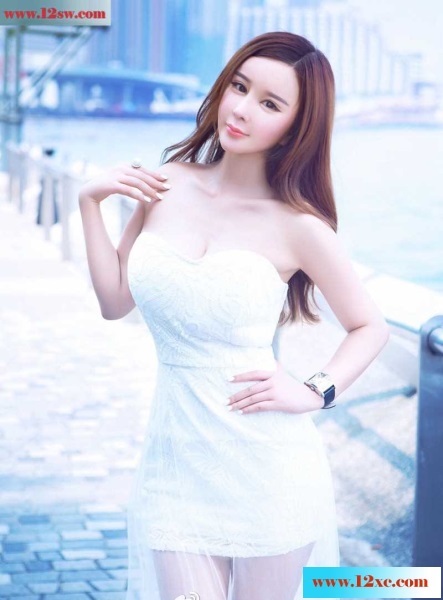 <!-- 标题采集开始 -->丰乳翘臀娇嫩如水身姿惹火撩人(18P)<!-- 标题采集结束 -->