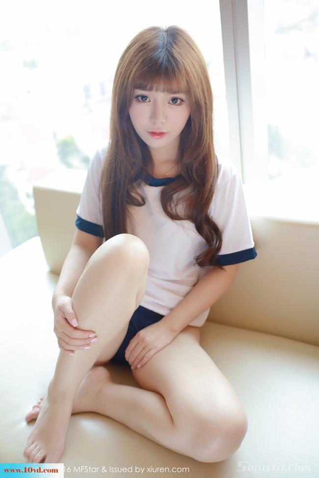 <!-- 标题采集开始 -->宛如星辰般明亮大眼嫩粉芭学生妹【10P】<!-- 标题采集结束 -->