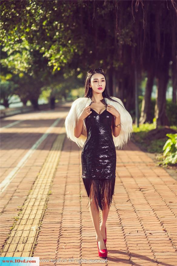 <!-- 标题采集开始 -->西式迷情美女豹纹诱惑【11P】<!-- 标题采集结束 -->