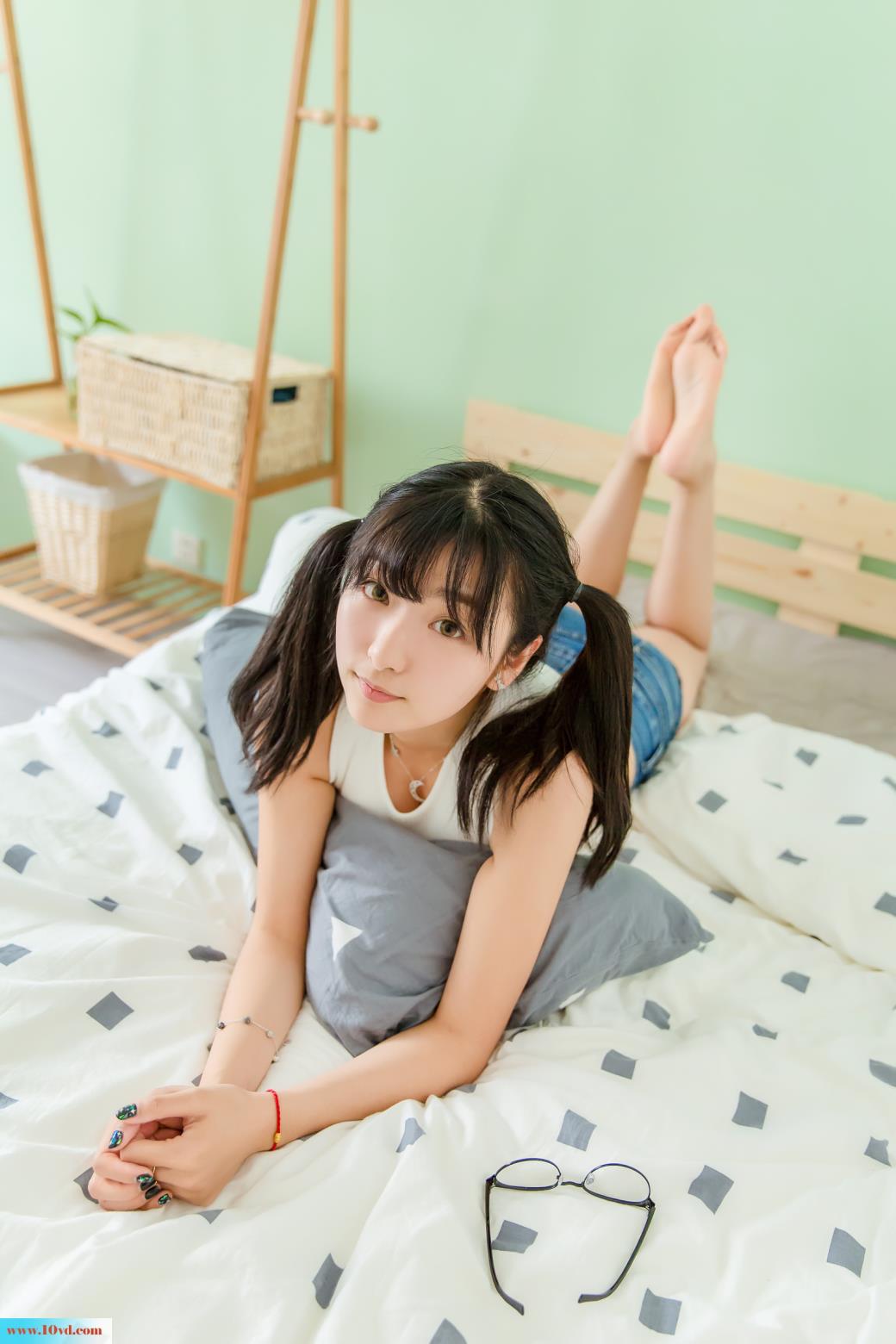 <!-- 标题采集开始 -->遐想勾人的美少女球球【16P】<!-- 标题采集结束 -->