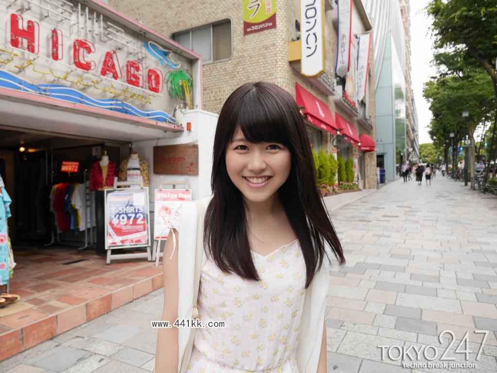 <!-- 标题采集开始 -->多美白嫩可爱的少女也少不了男人的毒手(26P)<!-- 标题采集结束 -->