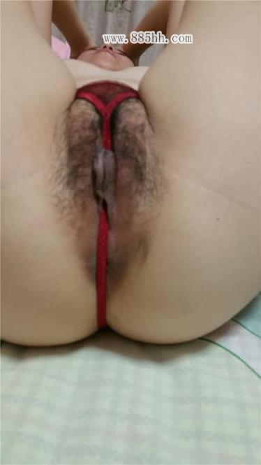 <!-- 标题采集开始 -->跟女友在一起两年，一线天鲍鱼被我揉成了小蝴<!-- 标题采集结束 -->