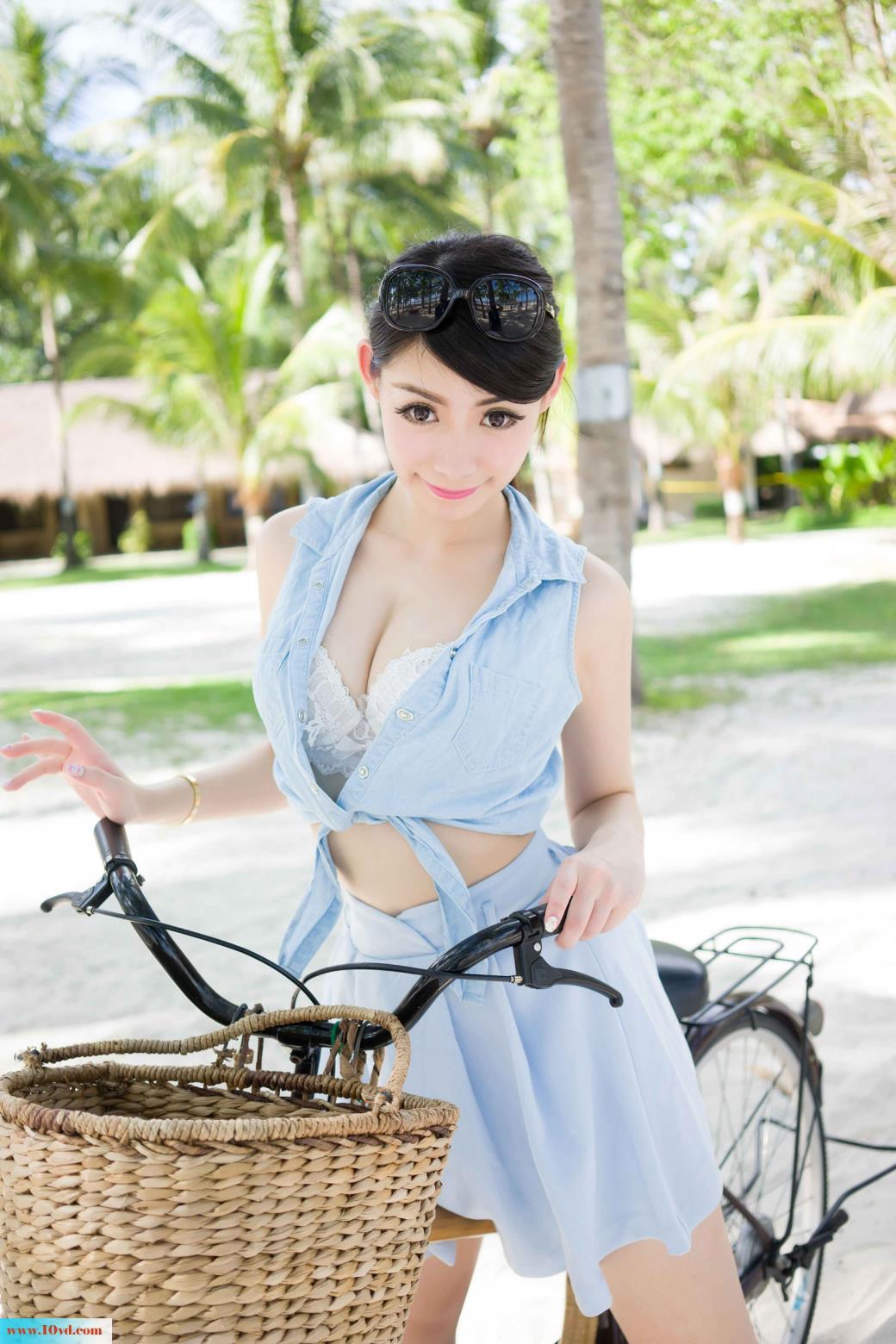 <!-- 标题采集开始 -->岛屿热情夏天的春光处处见美女【10P】<!-- 标题采集结束 -->