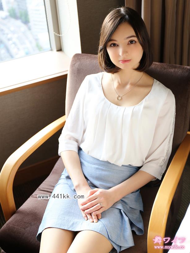 <!-- 标题采集开始 -->这幺有气质的女人也会喜欢男人嘛-(28P)<!-- 标题采集结束 -->