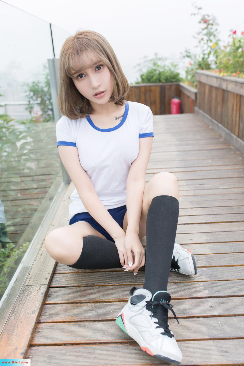 <!-- 标题采集开始 -->美绝超级美少女【12P】<!-- 标题采集结束 -->
