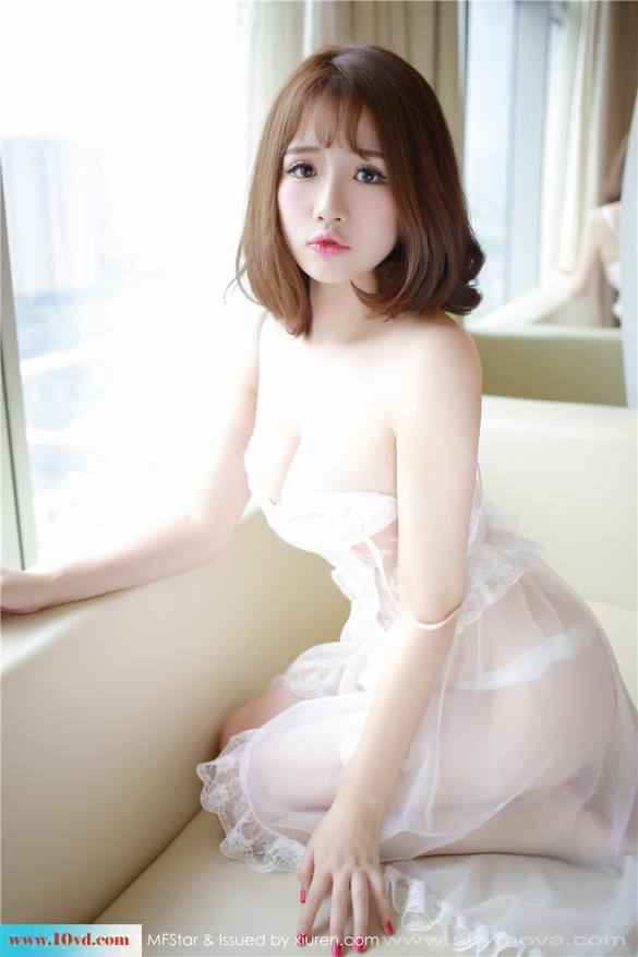 <!-- 标题采集开始 -->美人齿白肤白唇红很是可人【10P】<!-- 标题采集结束 -->