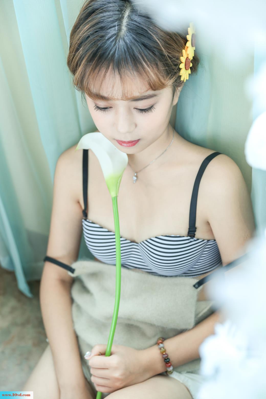 <!-- 标题采集开始 -->萌娇迷人短发美女【11P】<!-- 标题采集结束 -->