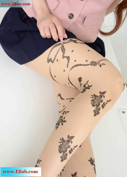 <!-- 标题采集开始 -->印花丝袜办公室文秘美女性感写真(17P)<!-- 标题采集结束 -->