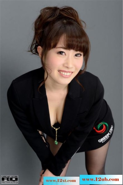 <!-- 标题采集开始 -->仓本月奈的黑丝制服写真<!-- 标题采集结束 -->